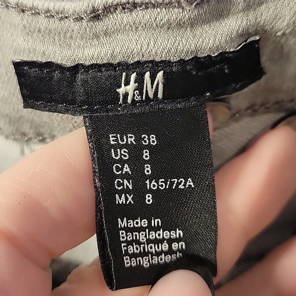 H&M jeans - Picture 2 of 3